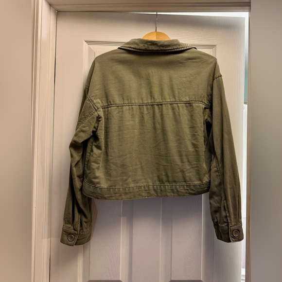 Old Navy Utility Jacket in Olive - Picture 4 of 4